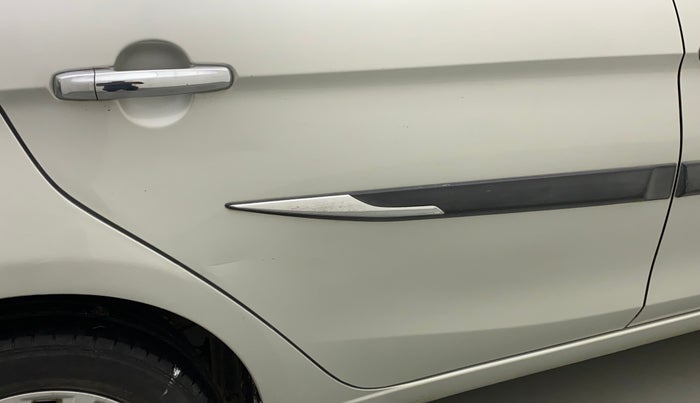 2017 Maruti Ciaz ZETA 1.4  AT PETROL, Petrol, Automatic, 42,218 km, Right rear door - Minor scratches