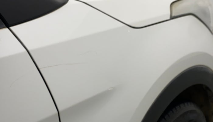 2017 Hyundai Creta E PLUS 1.6 PETROL, Petrol, Manual, 81,347 km, Right fender - Minor scratches