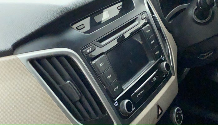 2017 Hyundai Creta E PLUS 1.6 PETROL, Petrol, Manual, 81,347 km, Infotainment system - Reverse camera not working