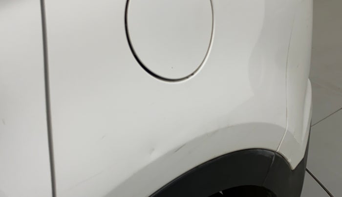 2017 Hyundai Creta E PLUS 1.6 PETROL, Petrol, Manual, 81,347 km, Left quarter panel - Slightly dented