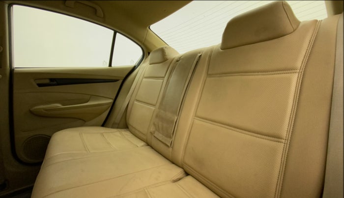 2011 Honda City 1.5L I-VTEC S MT, Petrol, Manual, 73,881 km, Right Side Rear Door Cabin