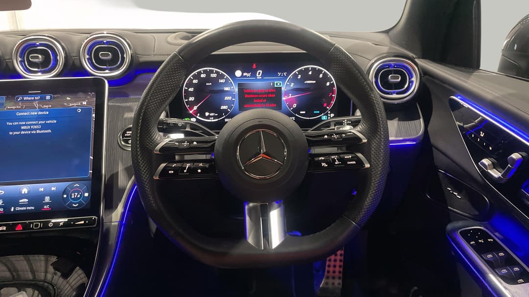 2023 Mercedes-benz GLC 300 4matic Mhev, Automatic, 25503 km, Steering Wheel Close-up