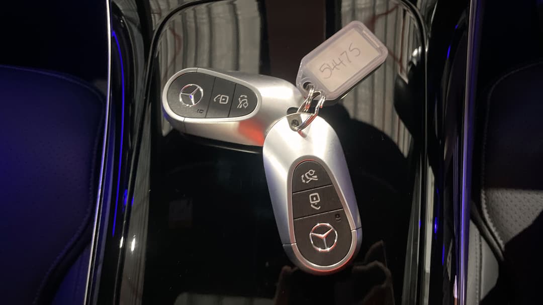 2023 Mercedes-benz GLC 300 4matic Mhev, Automatic, 25503 km, Key Close-up