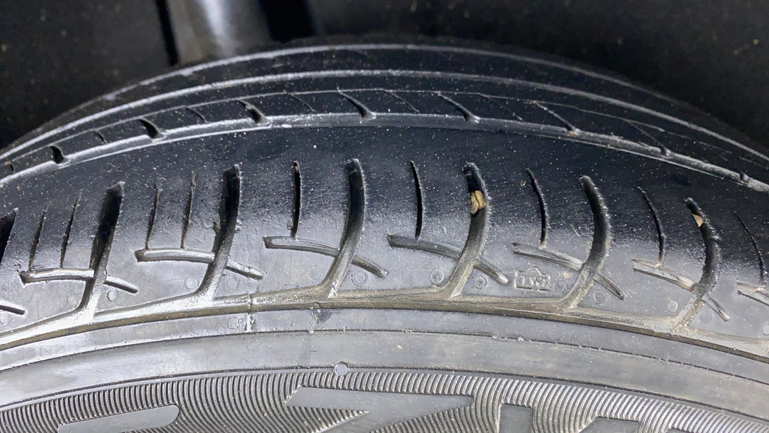 Right Rear Tyre Tread