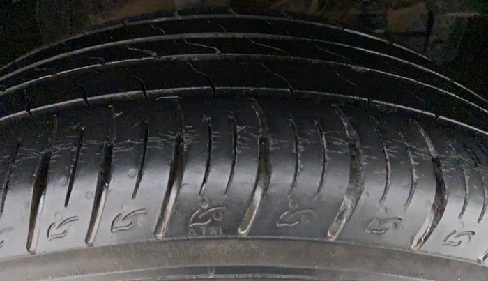 2019 Maruti Vitara Brezza ZDI PLUS, Diesel, Manual, 20,269 km, Right Front Tyre Tread