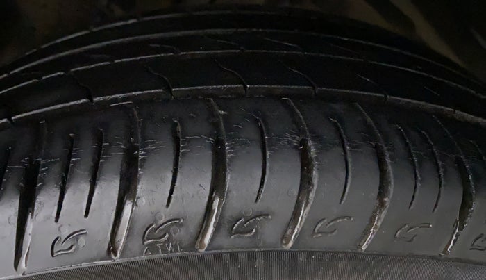 2019 Maruti Vitara Brezza ZDI PLUS, Diesel, Manual, 20,269 km, Left Rear Tyre Tread