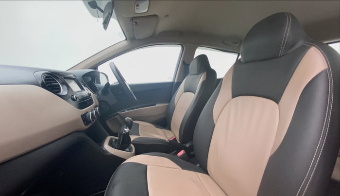 2017 Hyundai Grand i10 SPORTZ 1.2 KAPPA VTVT, Petrol, Manual, 43,605 km, Right Side Front Door Cabin
