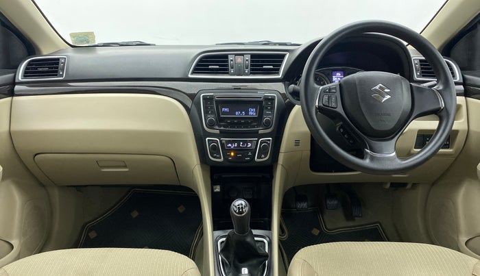 2016 Maruti Ciaz ZXI, Petrol, Manual, 35,851 km, Dashboard