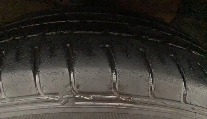 2019 Hyundai Creta SX 1.6 PETROL, Petrol, Manual, 60,460 km, Right Front Tyre Tread