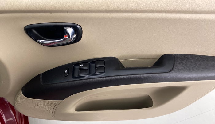 2015 Hyundai i10 SPORTZ 1.1 IRDE2, Petrol, Manual, 59,279 km, Driver Side Door Panels Control