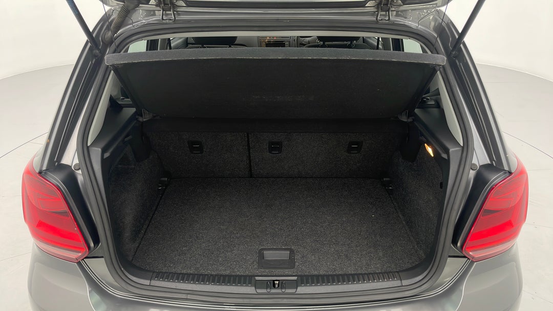 2014 Volkswagen Polo 66 Tsi Trendline, Automatic, 78794 km, Boot Inside View
