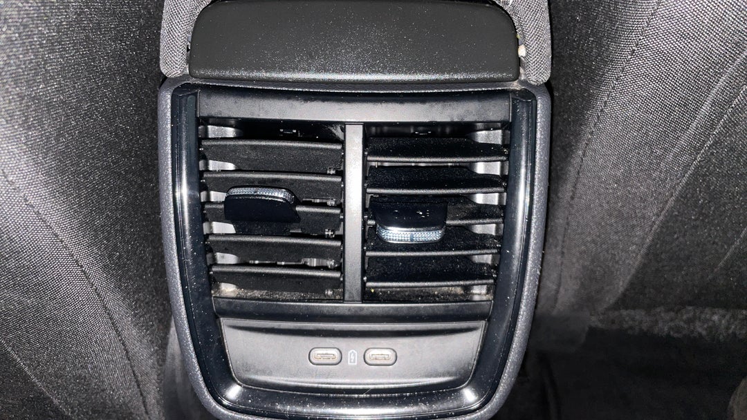 Rear A/C Vent