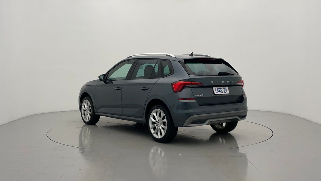 Left Back Diagonal (45- Degree) View