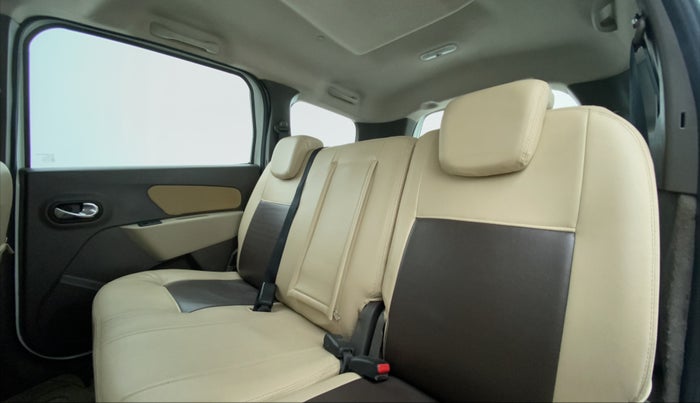 2015 Renault Lodgy 110 PS RXZ 8 STR, Diesel, Manual, 1,38,716 km, Right Side Rear Door Cabin