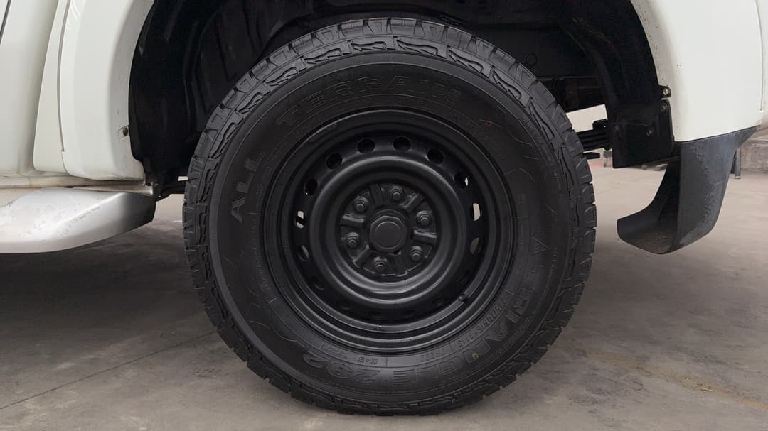 2017 Mitsubishi Triton Gls (4x4), Manual, 173564 km, Left Rear Wheel