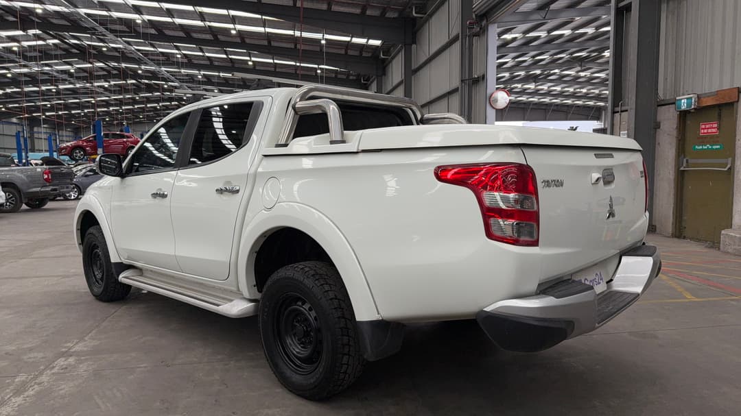 2017 Mitsubishi Triton Gls (4x4), Manual, 173564 km, Left Back Diagonal (45- Degree) View