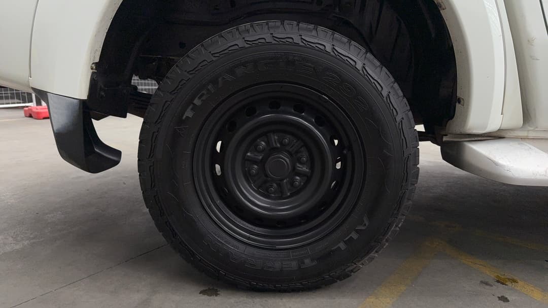 2017 Mitsubishi Triton Gls (4x4), Manual, 173564 km, Right Rear Wheel