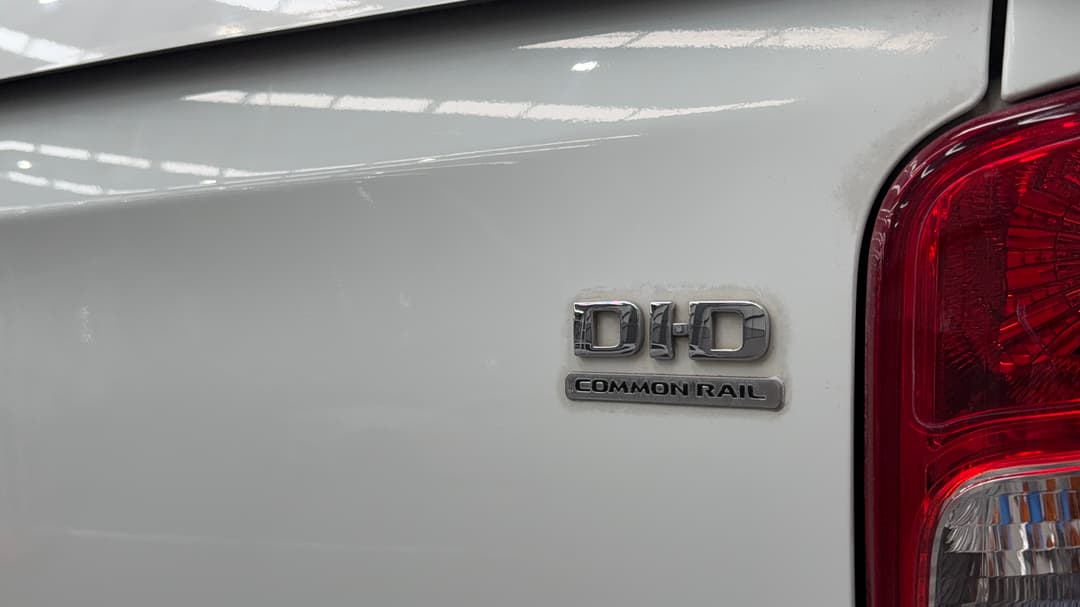 2017 Mitsubishi Triton Gls (4x4), Manual, 173564 km, Badge (Boot Right Side)