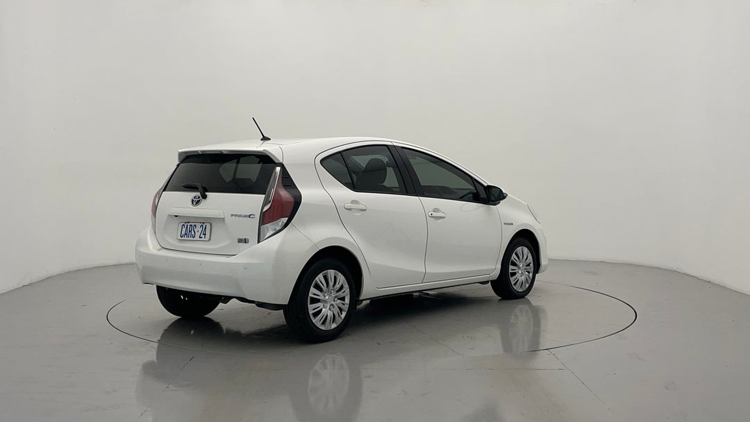 Right Back Diagonal (45- Degree) View