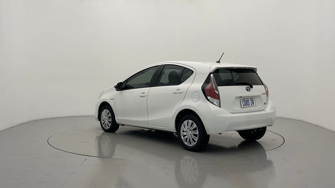 Left Back Diagonal (45- Degree) View