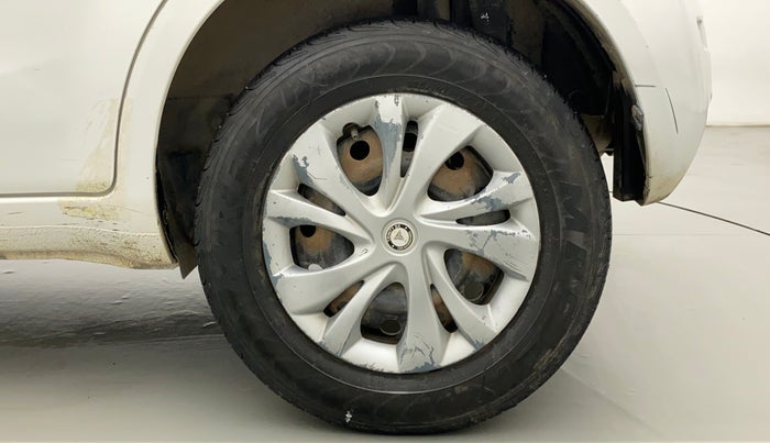 2014 Maruti Ritz VDI, Diesel, Manual, 72,395 km, Left Rear Wheel