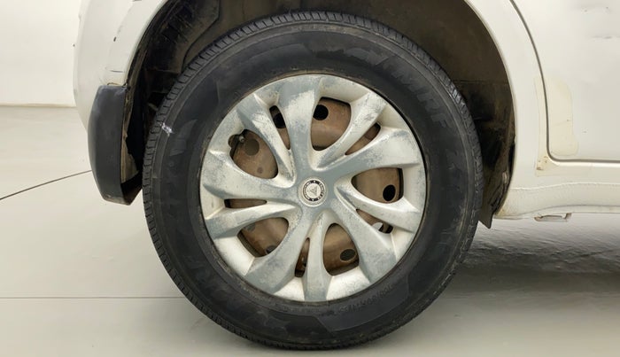 2014 Maruti Ritz VDI, Diesel, Manual, 72,395 km, Right Rear Wheel