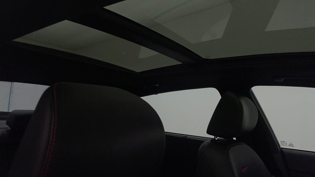 Interior Sunroof/Moonroof