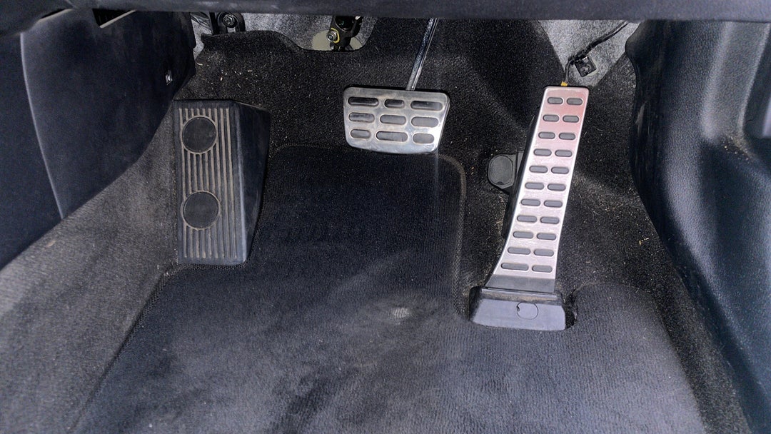 Pedals and Footmat