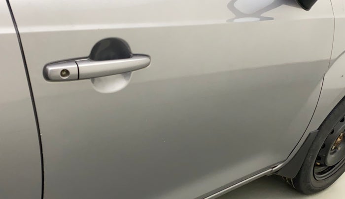 2019 Maruti IGNIS DELTA 1.2, Petrol, Manual, 37,844 km, Driver-side door - Minor scratches