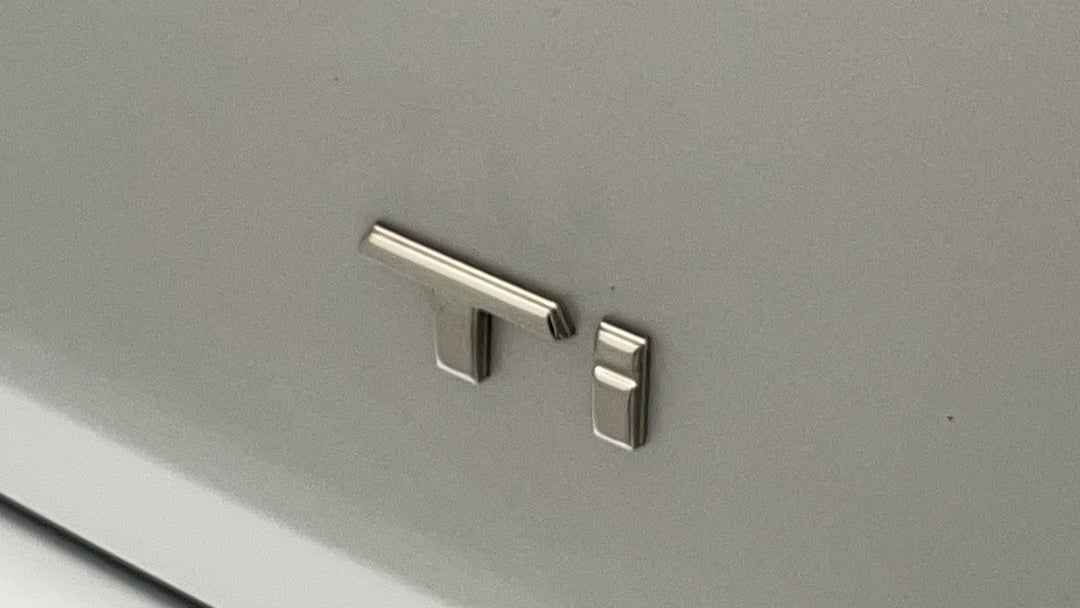 Badge (Boot Right Side)