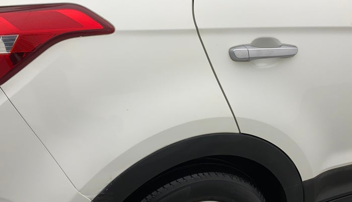 2018 Hyundai Creta SX PLUS AT 1.6 PETROL, Petrol, Automatic, 1,15,742 km, Right quarter panel - Minor scratches