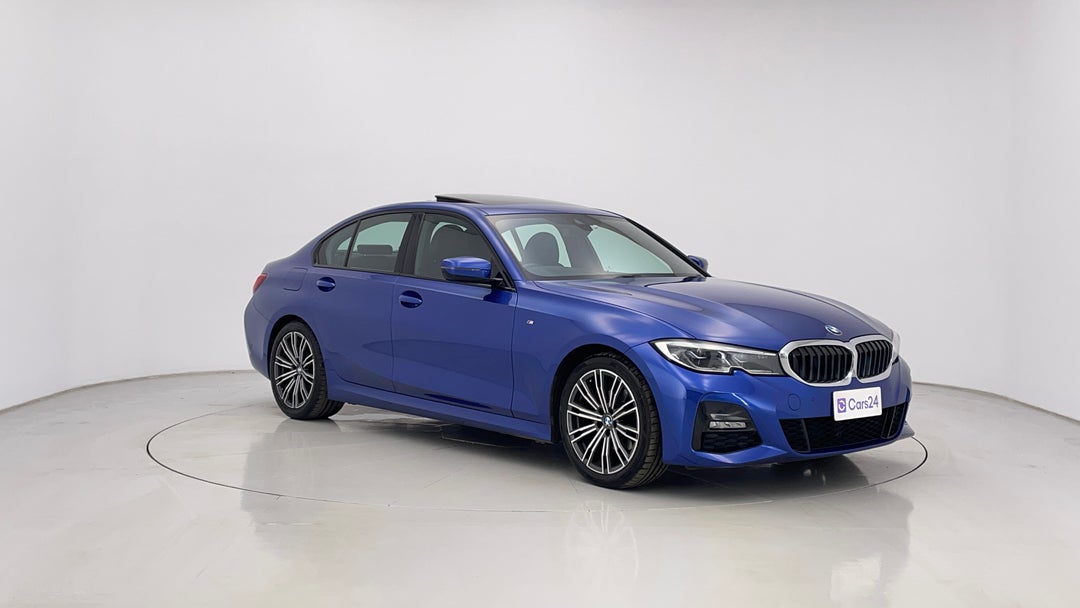 2021 BMW 3 20i M Sport, Automatic, 75322 km, Right Front Diagonal (45- Degree) View