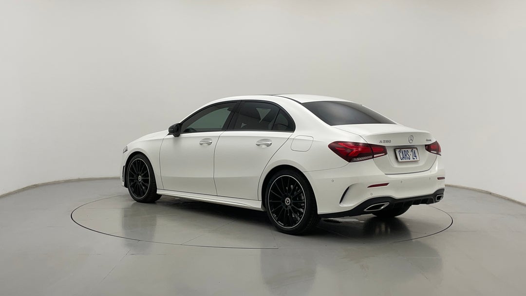 Left Back Diagonal (45- Degree) View