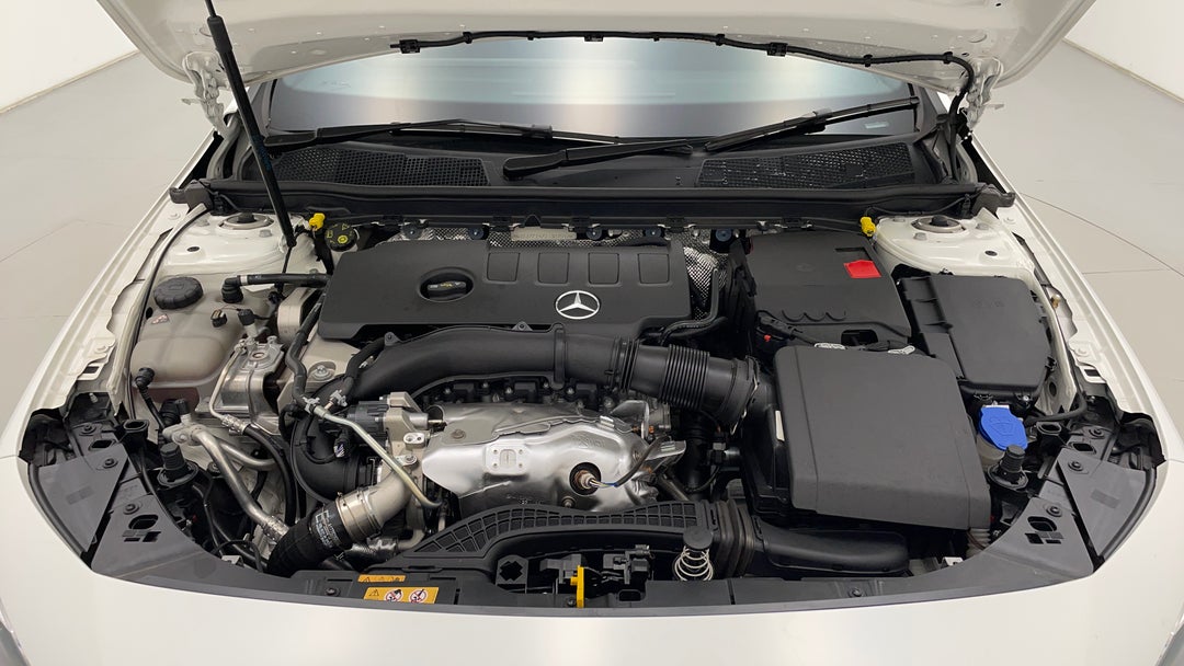 Open Bonnet (Engine)