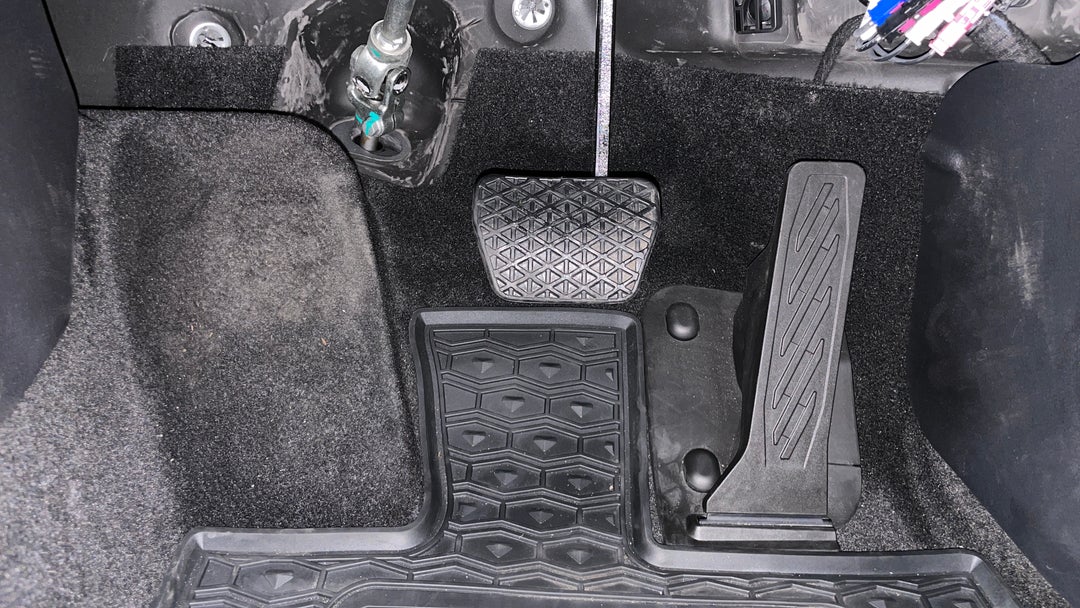 Pedals and Footmat