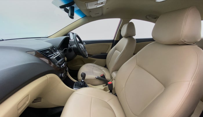 2015 Hyundai Verna FLUIDIC 1.6 CRDI S, Diesel, Manual, 78,214 km, Right Side Front Door Cabin