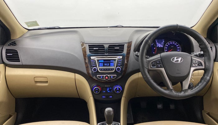 2015 Hyundai Verna FLUIDIC 1.6 CRDI S, Diesel, Manual, 78,214 km, Dashboard