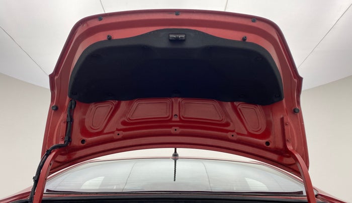 2015 Hyundai Verna FLUIDIC 1.6 CRDI S, Diesel, Manual, 78,214 km, Boot Door Open
