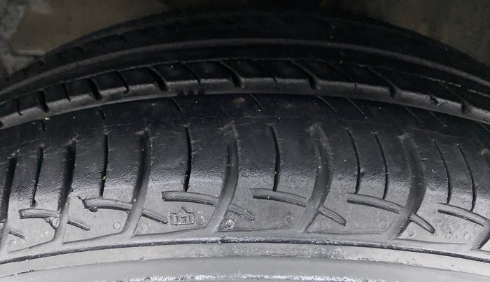 2018 Maruti Baleno DELTA 1.2 K12, Petrol, Manual, 21,910 km, Left Front Tyre Tread