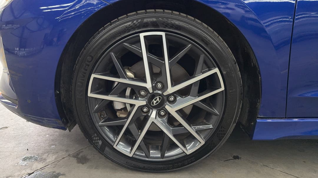 2019 Hyundai Elantra Sport Premium (black), Automatic, 93922 km, Left Front Wheel