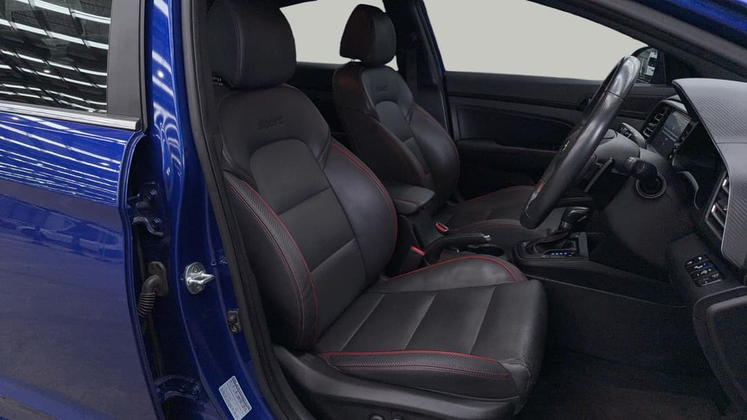 2019 Hyundai Elantra Sport Premium (black), Automatic, 93922 km, Right Side Front Door Cabin View