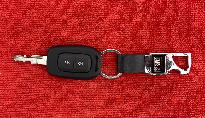 2021 Datsun Redi Go 1.0 T(O), Petrol, Manual, 18,569 km, Key Close Up