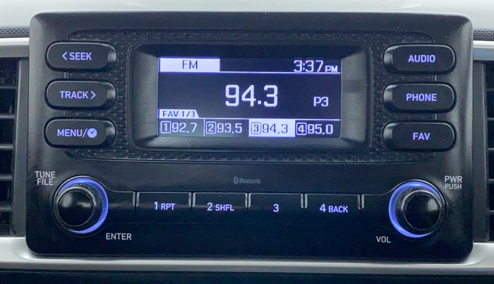 2019 Hyundai VENUE S MT 1.2 KAPPA, Petrol, Manual, 9,852 km, Infotainment System
