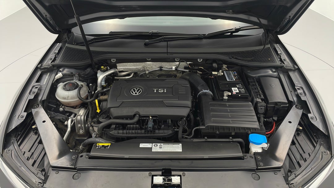 Open Bonnet (Engine)