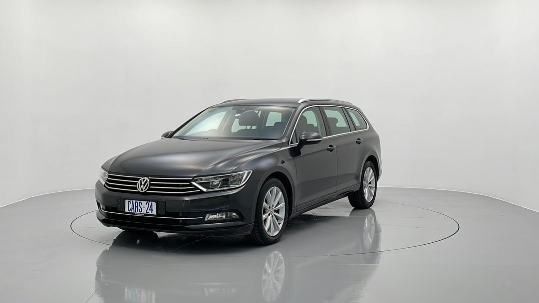 Left Front Diagonal (45- Degree) View