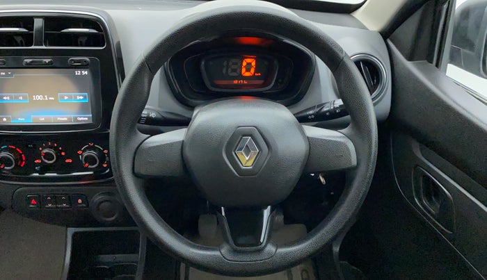 2017 Renault Kwid RXT, Petrol, Manual, 18,340 km, Steering Wheel Close Up