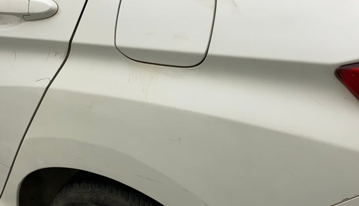 2016 Honda City 1.5L I-VTEC SV, CNG, Manual, 68,878 km, Left quarter panel - Minor scratches
