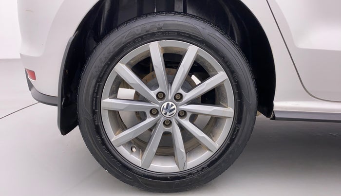 2020 Volkswagen Polo HIGH LINE PLUS 1.0, Petrol, Manual, 49,478 km, Right Rear Wheel
