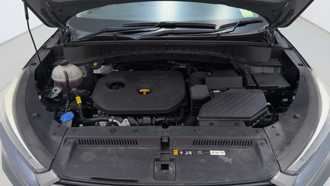 Open Bonnet (Engine)