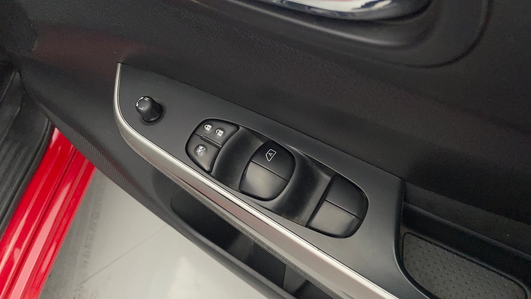 Drivers Side Door Panel Controls